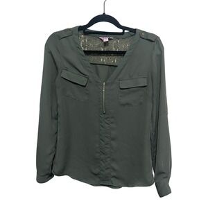 Candie's Blouse Long Convertible Sleeves Green Lace Detail Back‎ Size S Feminine